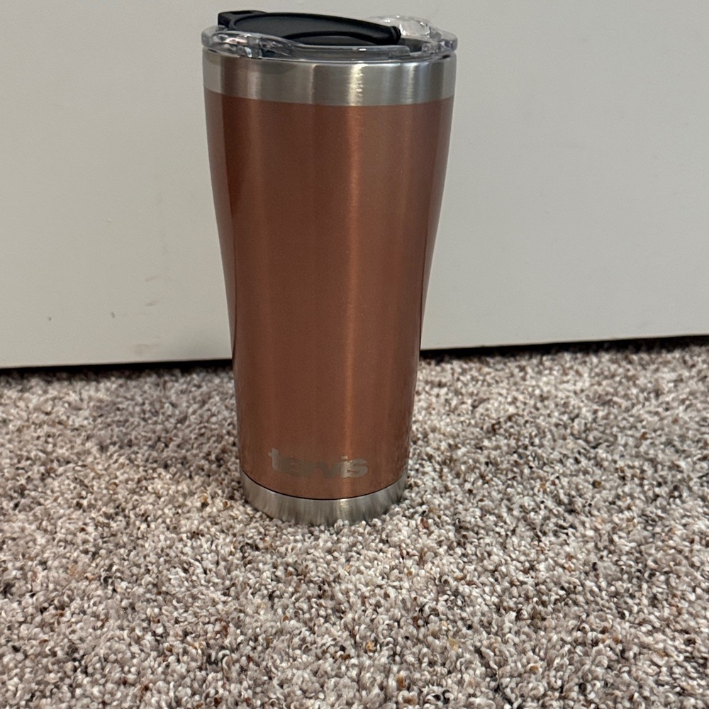 Tervis rose gold 20 oz stainless steel Tumbler